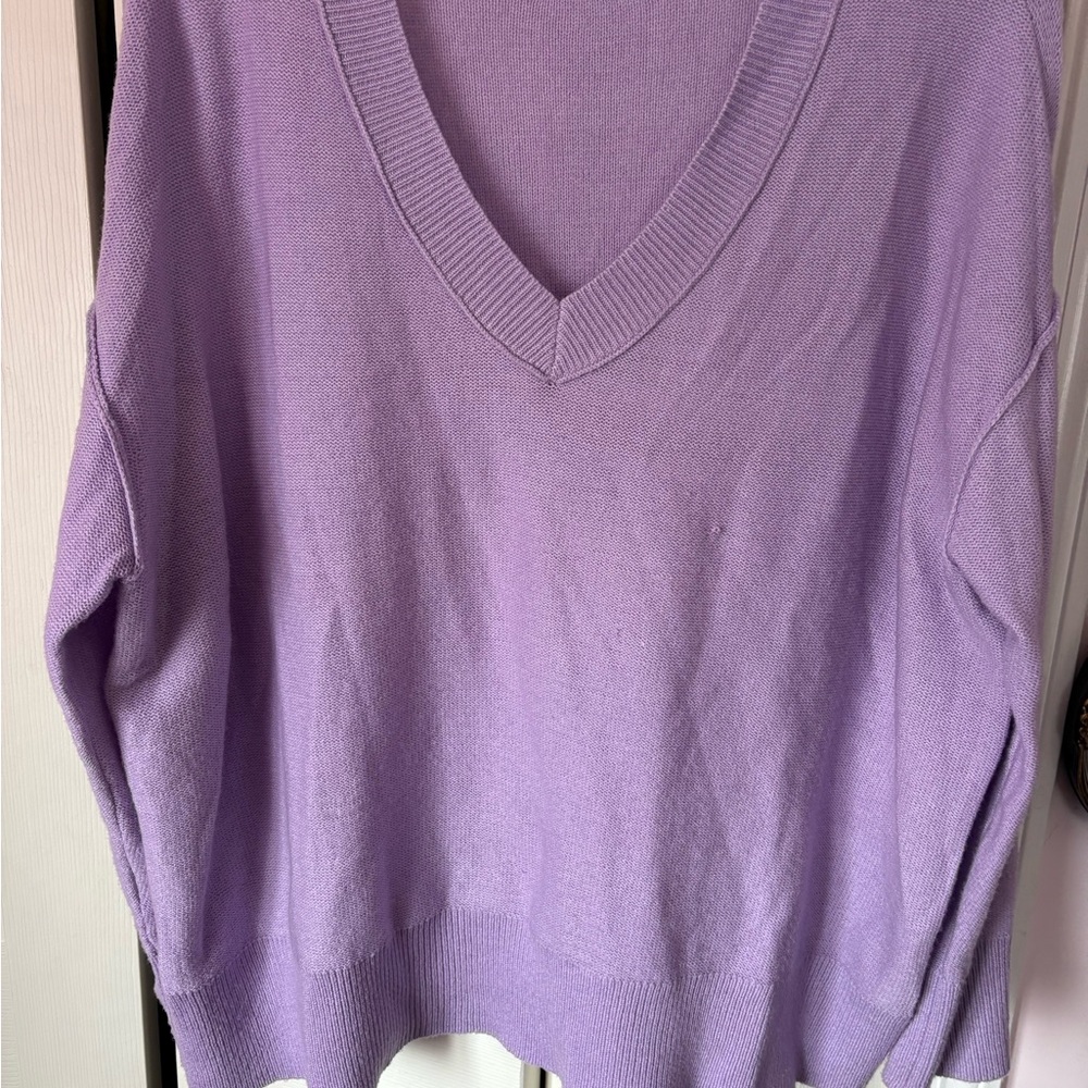SO Women's V-Neck Sweater in Soft Purple